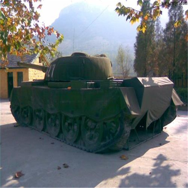 三元大型充气坦克